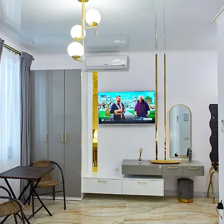 By R S 3 3* Năvodari