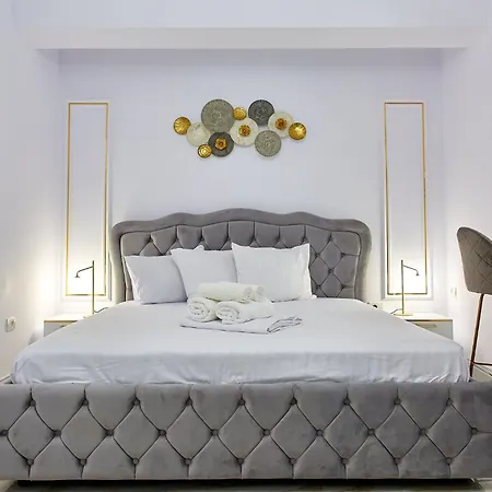 Aparthotel By R S 3 Năvodari