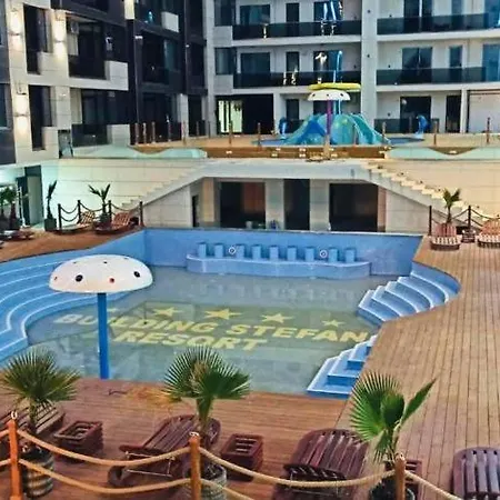 Aparthotel By R S 3 Navodari