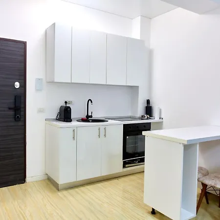 By R S 3 Aparthotel Navodari